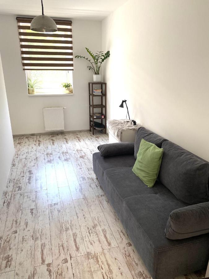 Residence Park Lovely Apartman With Private Parking Kysucke Nove Mesto Extérieur photo
